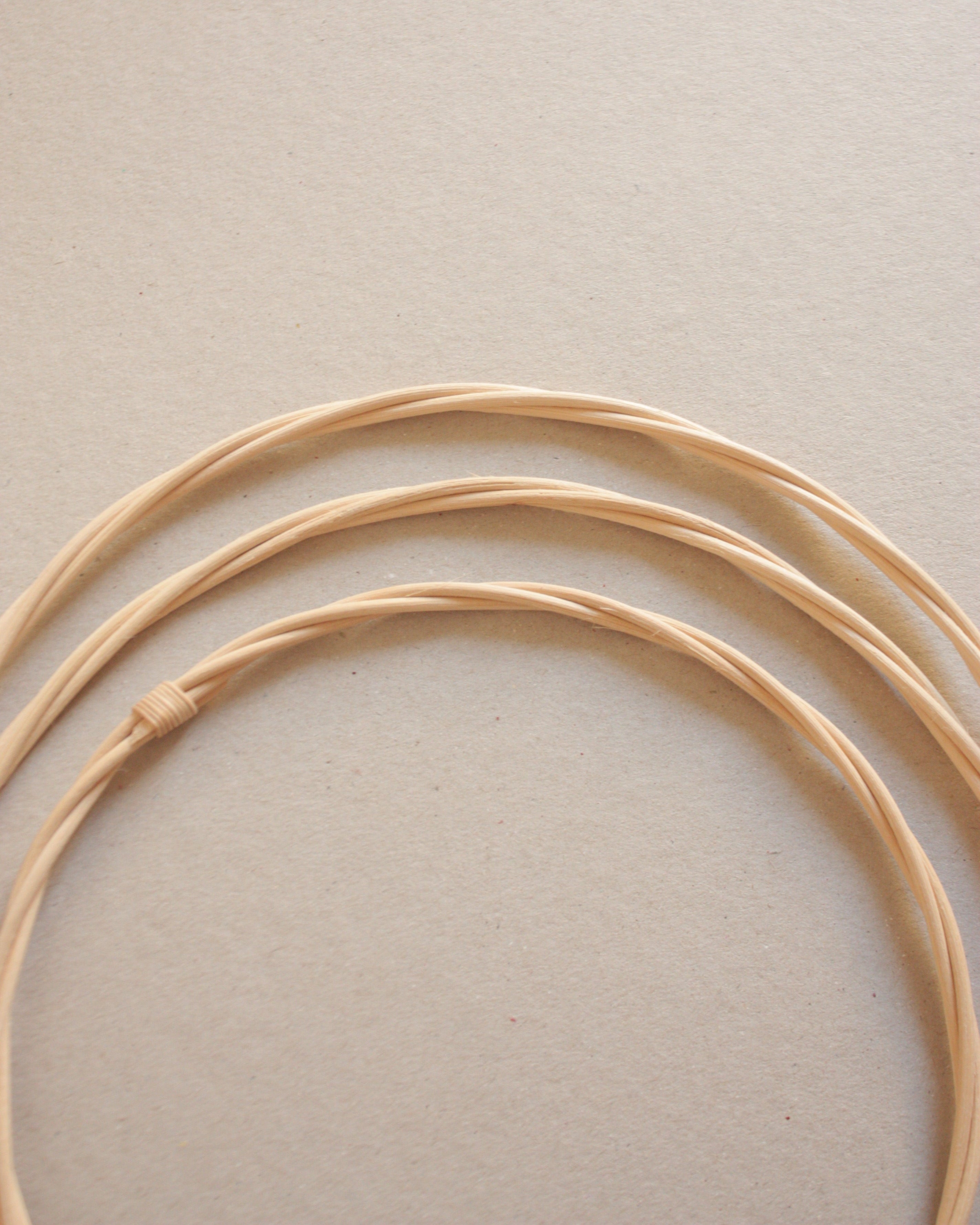 3-strand circle 20 or 25 cm