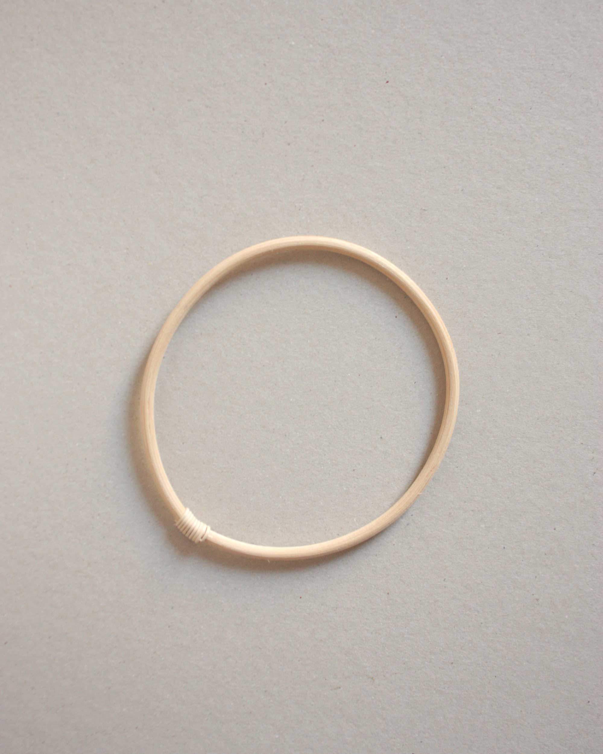 circle 1 strand 15 cm