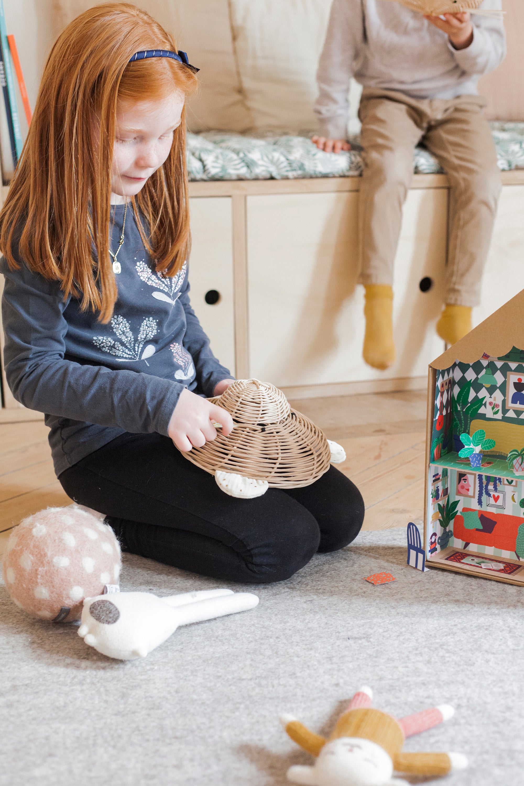 Paper and cardboard dollhouse