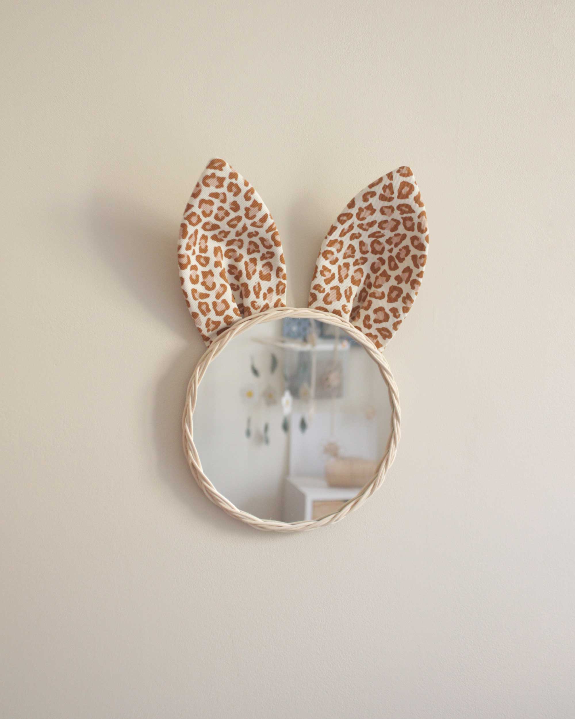 miroir rotin Lapin léopard 20 cm