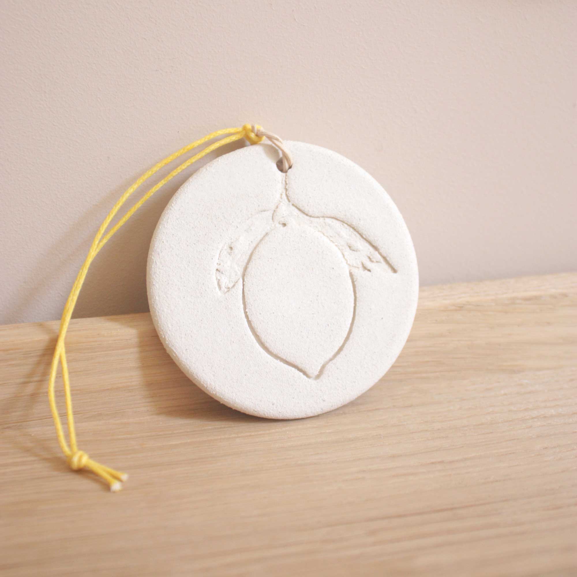 lemon ceramic medallion